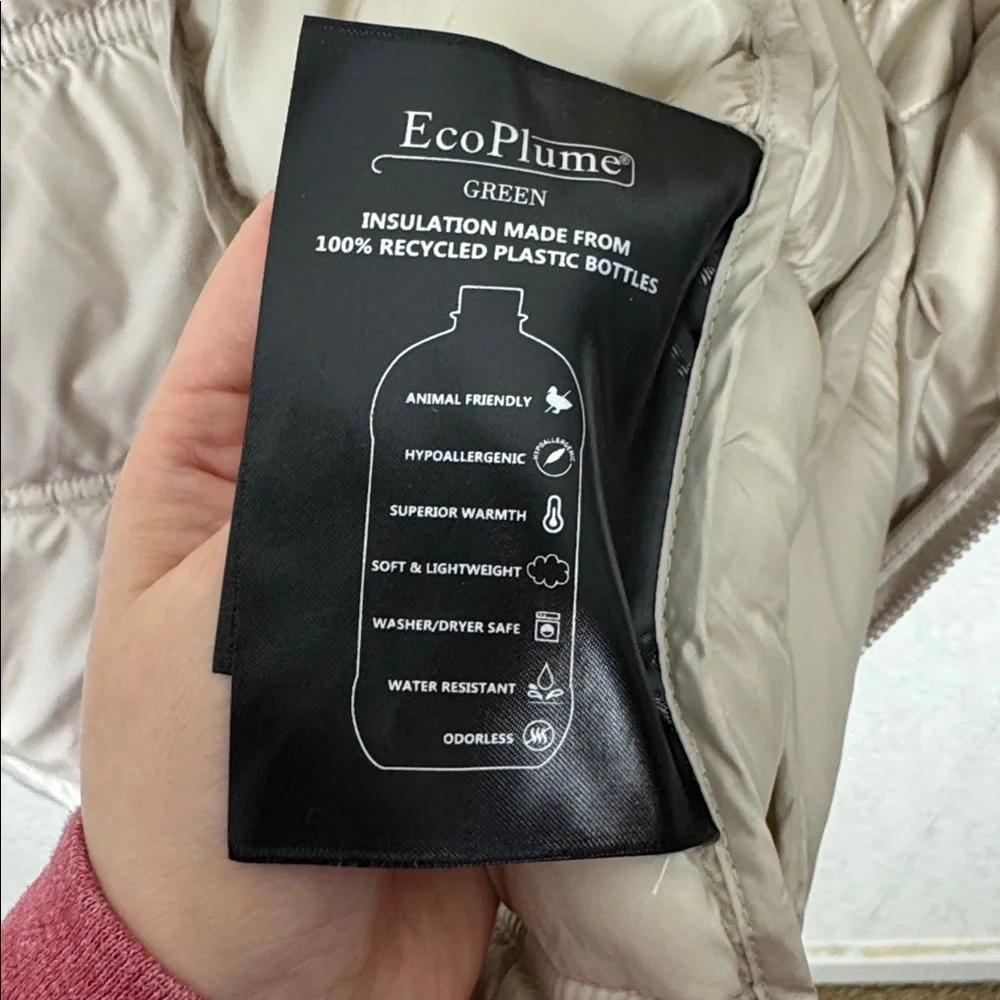 Bernardo EcoPlume Taupe Hooded Puffer Coat Recycled Insulation Size Small‎ Cream